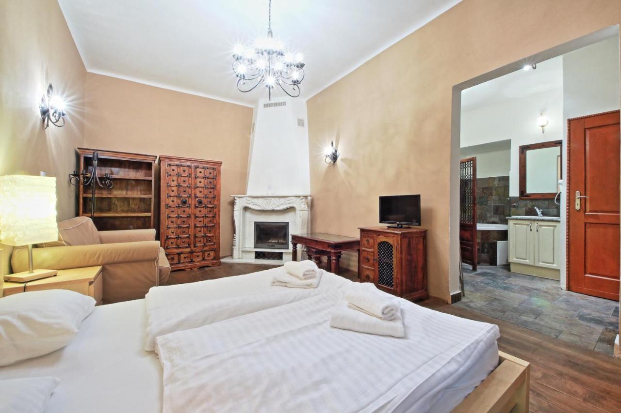 Rose Antique Apartment Prága Kültér fotó