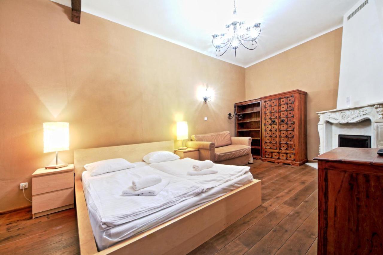 Rose Antique Apartment Prága Kültér fotó